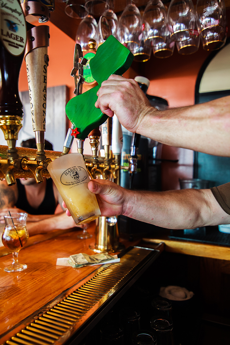 Harry's Ocean Bar & Grille Dining in Cape May Cape May Restaurant Directory