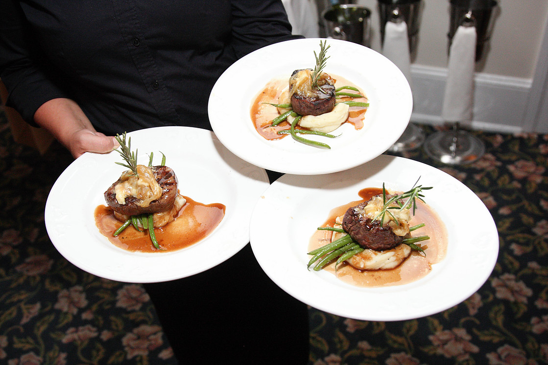 Union Park Dining Room Cape May Area Restaurants And Award Winning Food Served In A Casually Elegant Atmosphere Ocean View Front Porch Amazing Cuisine And Excellent Service Private Dining Rooms Available