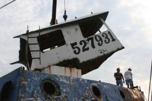 wheel house taken off Removing the wheel house before sinking