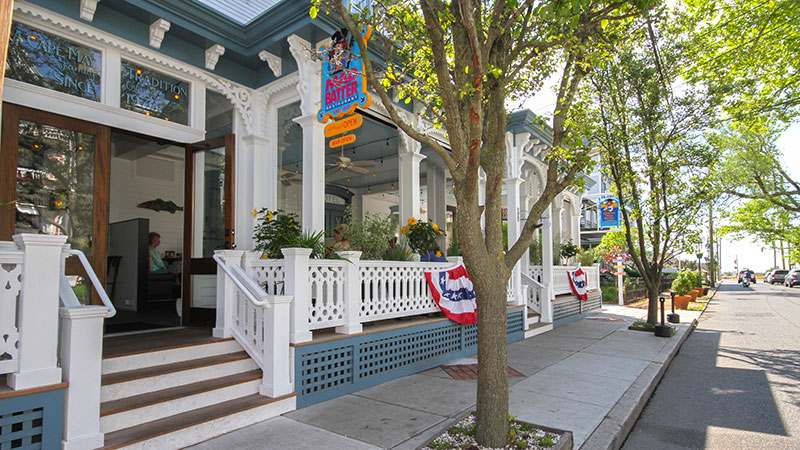 mad-batter-porch – High Tide