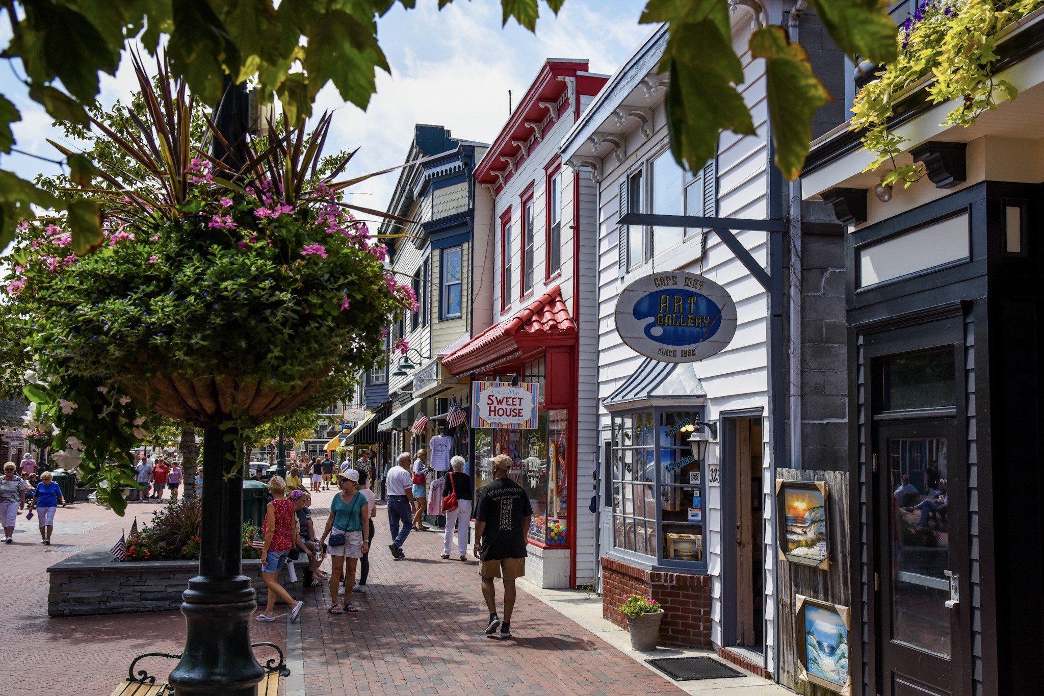 Spring Sidewalk Sale on the Washington Street Mall Events Calendar