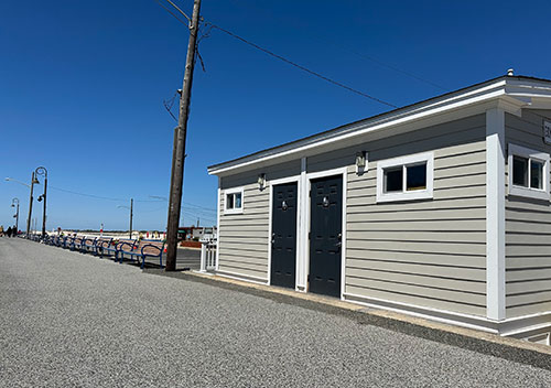 a bathroom along the Cape May promenade