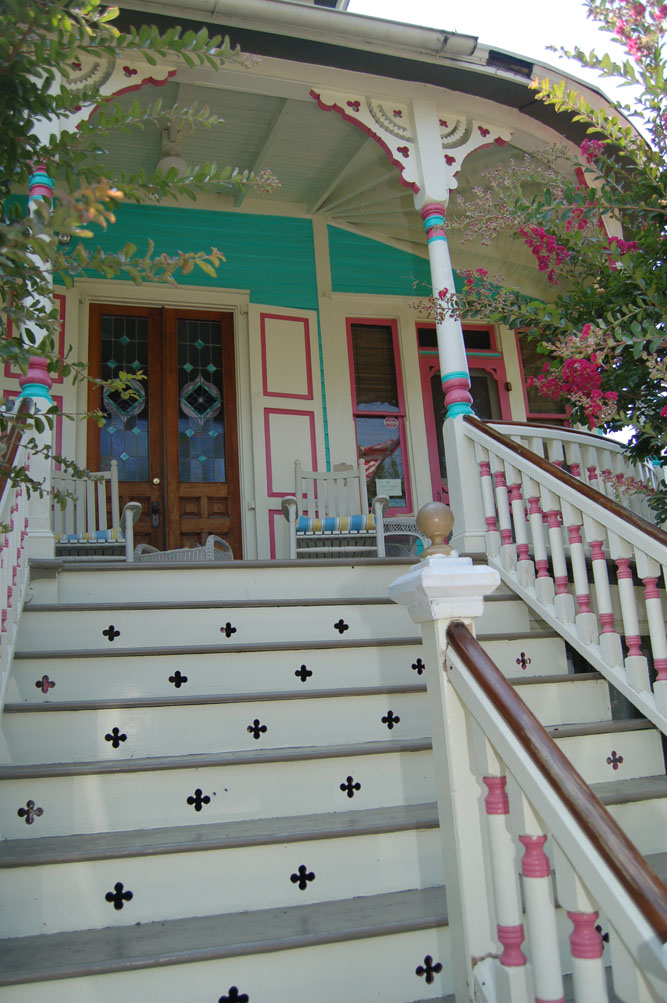 House on Jackson Street Cape May Picture of the Day