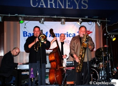 Denis DiBlasio with Jim McFalls at Carney's