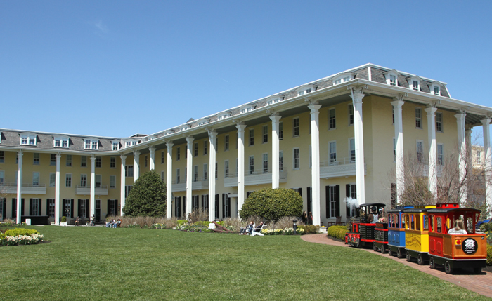 Please, just one more time around Congress Hall!