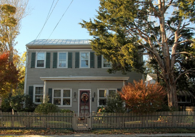 The Thompson Mottett House