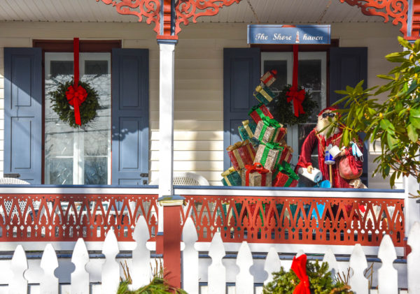 Porch, Santa, 2020