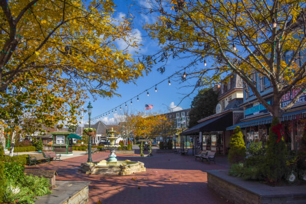 Washington Street Mall early afternoon