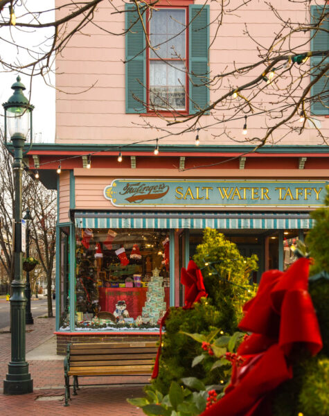 Window shopping looking at Fralinger's Candy Store