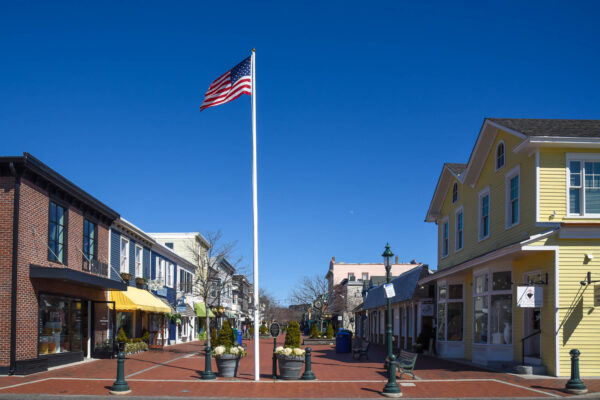 Embrace The Sunshine on the Washington Street Mall