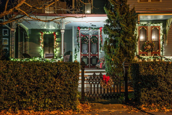 Hughes Street all decorated for the holidays