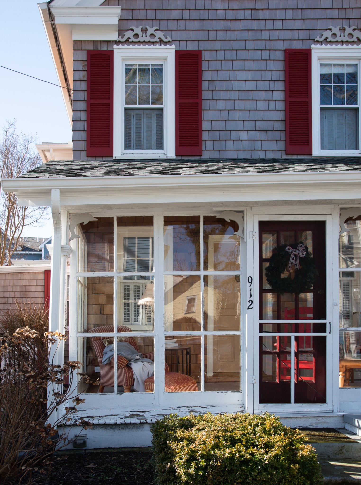 A house on Queen Street with a Cozy Spot to Read