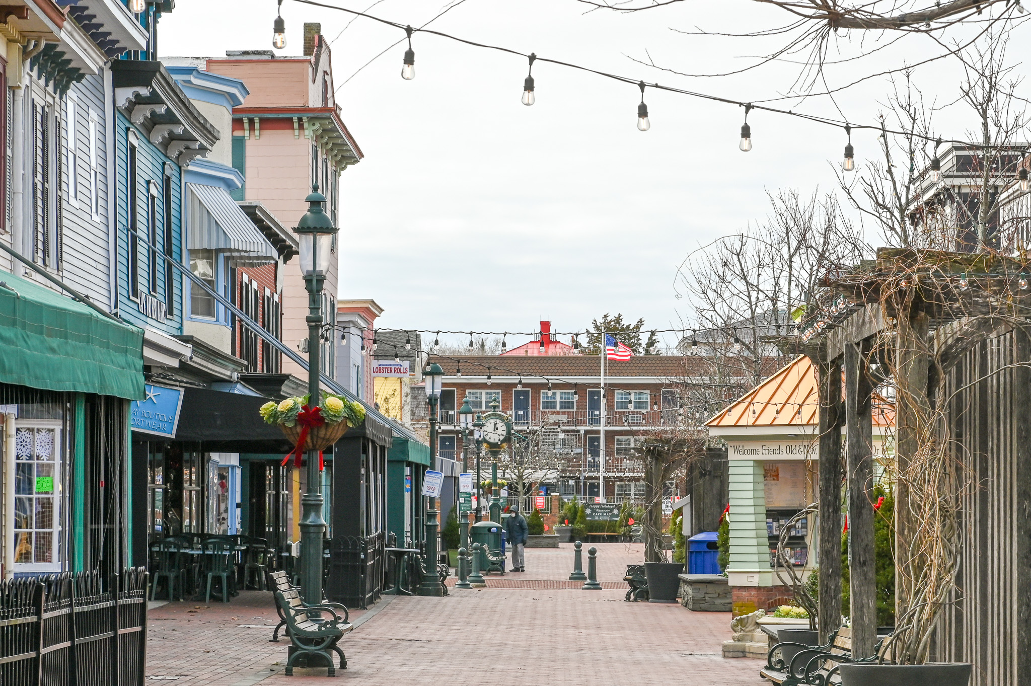 Morning on the Washington Street Mall