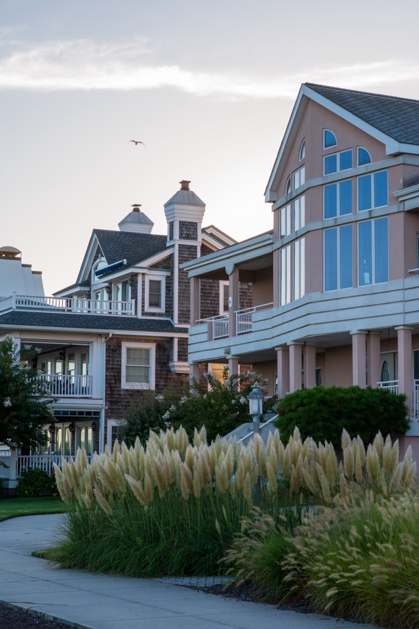 Peaceful view along Beach Ave during sunset.