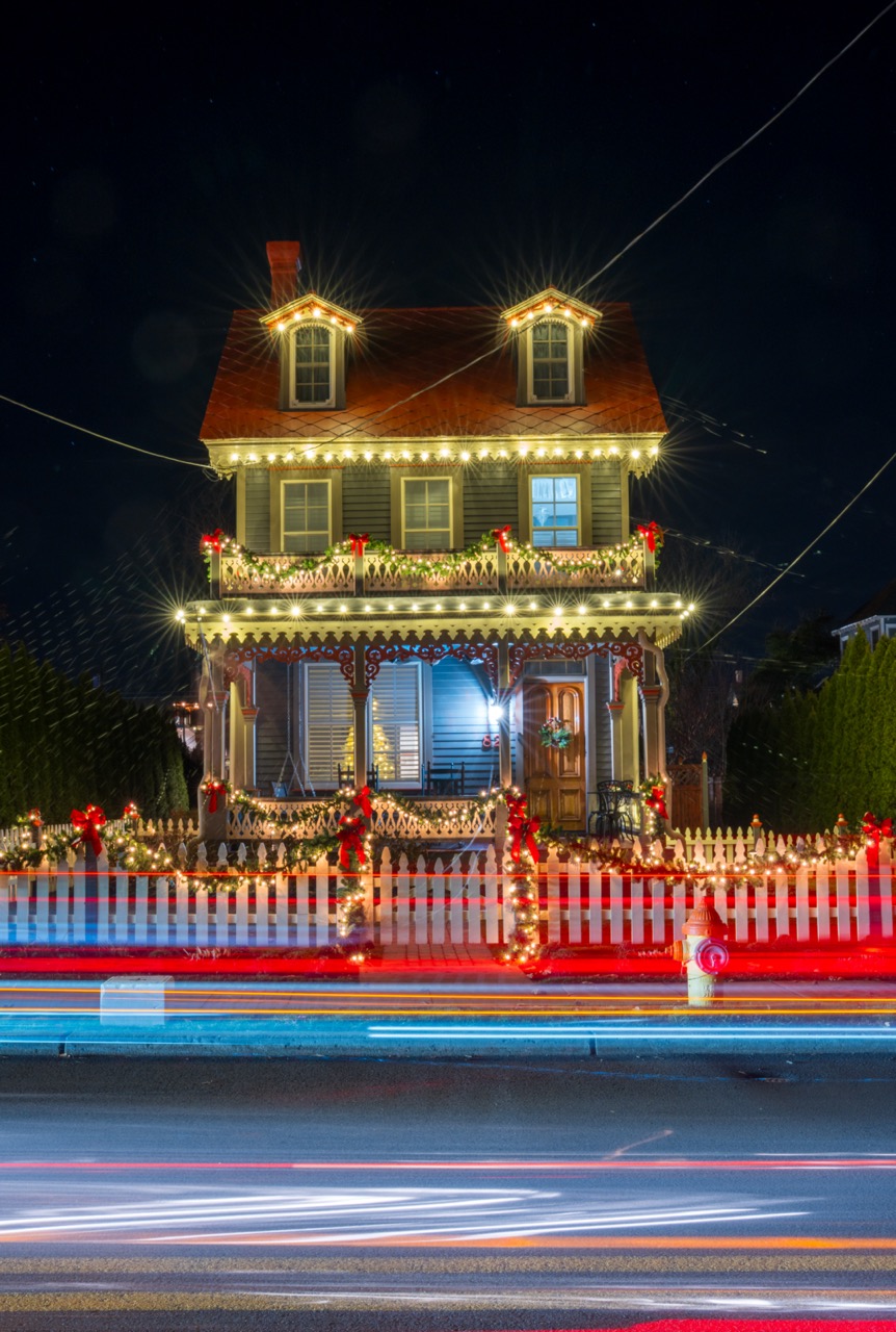 Sparkly at Night as a car zoomed passed on Washington Street. 